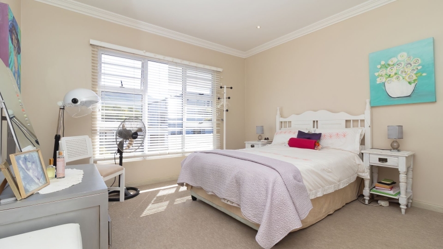 4 Bedroom Property for Sale in Kleinmond Western Cape